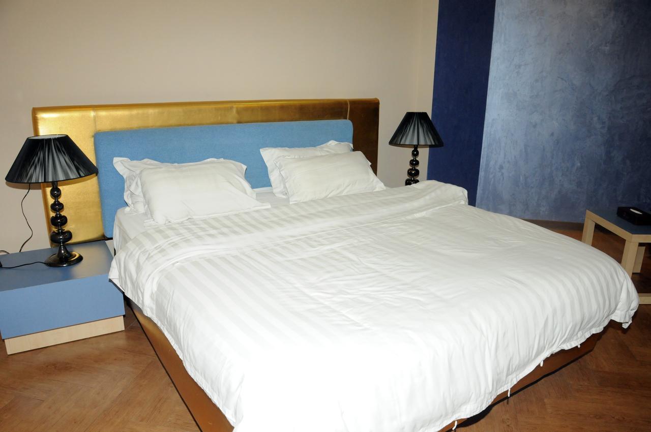Sky Hotel Salmiya Exterior photo
